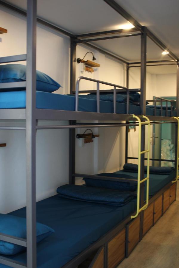 The Joys Hostel Хошимін Екстер'єр фото