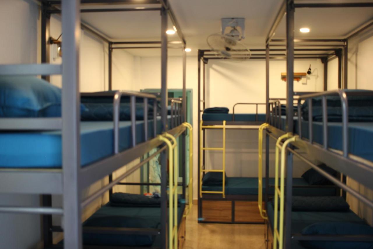 The Joys Hostel Хошимін Екстер'єр фото
